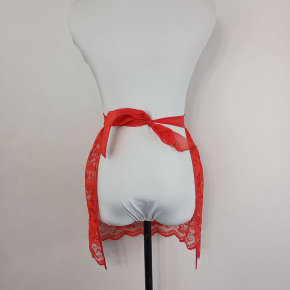 Vintage 50s Red Lace and Blue Half Aprons Dainty Romantic - Picture 5 of 8